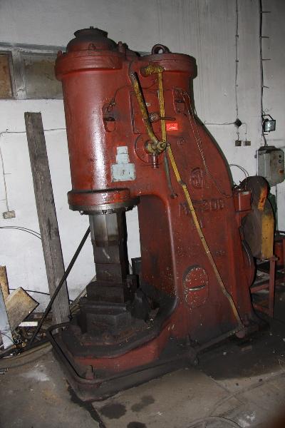 Used MS 200 Pneumatic forging hammer for Sale (Auction Premium) | NetBid Industrial Auctions